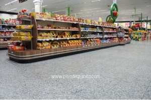 supermercado piso de granito